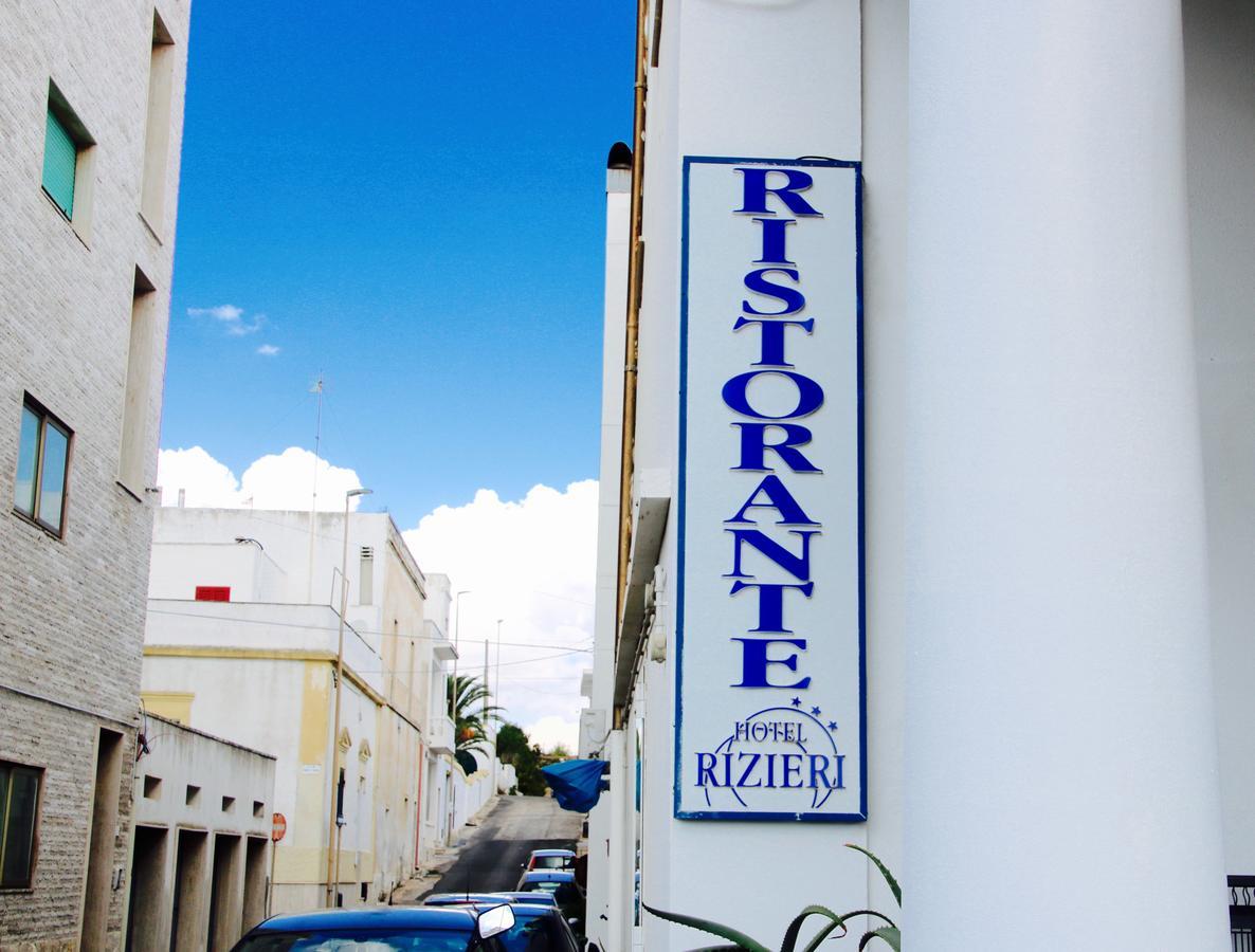 Hotel Rizieri Santa Maria di Leuca Екстер'єр фото